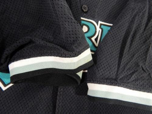1999-02 Florida Marlins 83 Oyun Kullanılmış Siyah Forma İsim Plakası Kaldırıldı 46 DP42610 - Oyun Kullanılmış MLB