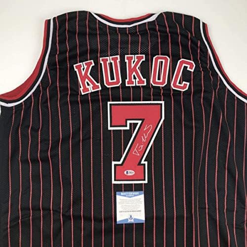 İmzalı / İmzalı Toni Kukoc Chicago Siyah Çizgili Basketbol Forması Beckett BAS COA
