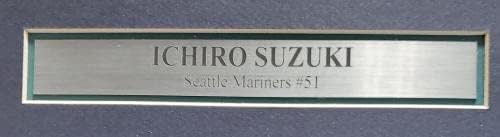 Ichiro Suzuki İmzalı Çerçeveli 20x28 Fotoğraf Seattle Mariners 51 IS Holo SKU 193886 - İmzalı MLB Fotoğrafları